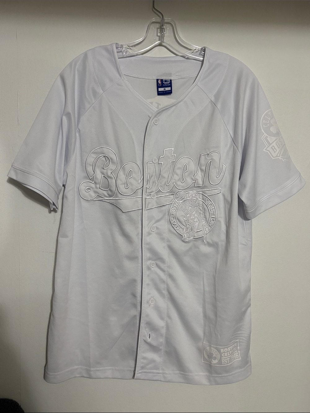 Boston Celtics Embroidered Short-Sleeve Jersey - White